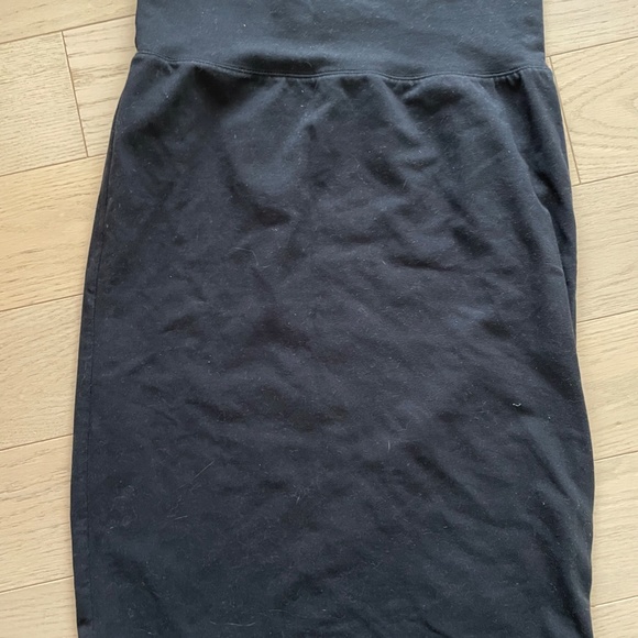 Aritzia Wilfred Black Pencil Skirt - Picture 2 of 4